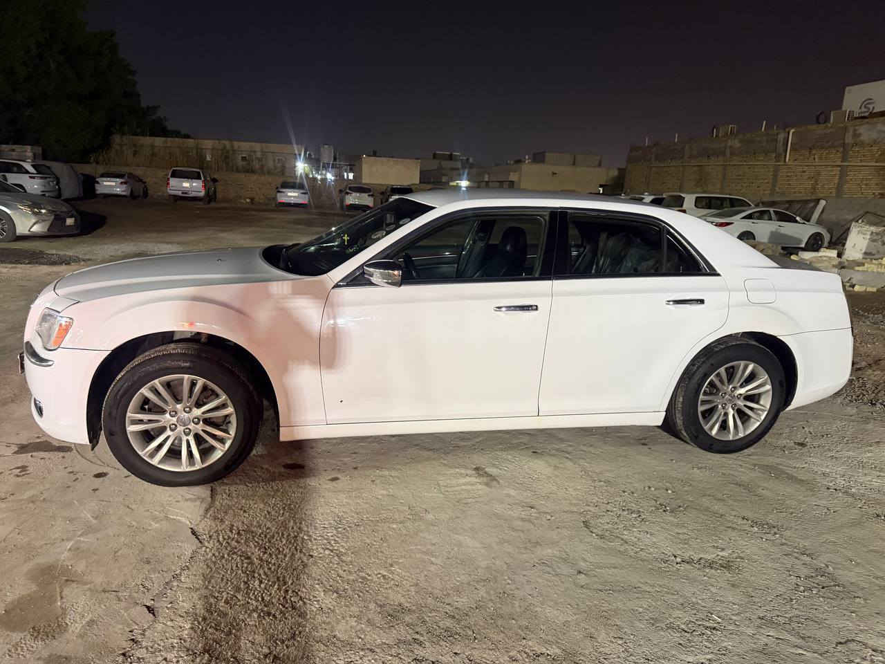 سلام عليكم اوباما اربيل 13بسمي بيها جاملغ امامي ايمن وتقسيم بنيد وتعمير الرباع مال بيبان ورة  حدادية ورة وكدام اكسل جديد هزة جديدة سيارة جاهزة
مكانها بل عمارة 
الاستفسار 
***********
