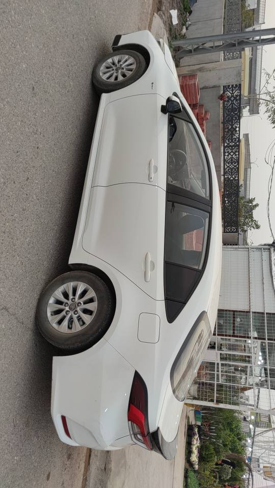 سلام عليكم 
للبيع او مراوسة حسب قناعة 
تويتا كورولا  هايبرد 2025 وارد صين 
ماشي 20 الف 
سيارة جديدة بدون اي شخط او ضرر خالية من اي عيوب و اقتصادية بشكل (بنزين + كهرباء)
فول مواصفات : بصمة + لايتات عدسة + تبريد قطعتين + خروج عن مسار + تحديد سرعة ذكي + كاميرا + قيادة ذاتية ومواصفات اخرى 
ملاحظة سيارة بدون سلايت 
مكان خانقين/ ديالى 
السعر 163 وبيه مجال بسيط خناقين, ديالى


**إذا كنت صاحب هذا الإعلان وتريد حذفه لأي سبب، رجاءا أرسل رسالة إلى الدعم الفني**