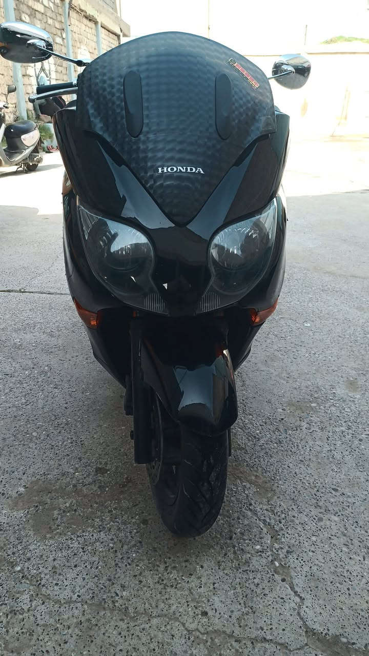 سلام عليكم مرخصة الادمن الحلال للبيع  فورزه 0/10 نضافه خير من الله دراجه فول كفاله عامه نضافه بعد احلا من الصوره عليههً.رمبه شلعه ومعدل ✈️خير من الله  وكير شغال /7 كير /4تحويلات /مو شراي لأتعبني مكاني الموصل بل ايمن /رقمي ***********
