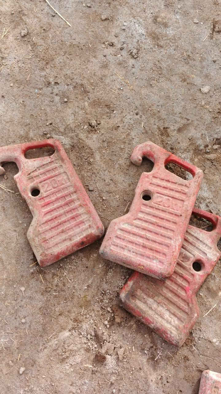 سلام عليكم للبيع ثكلات بلاروس هنه والقاعده مكان ناصريه الشراي يتصل ***********
