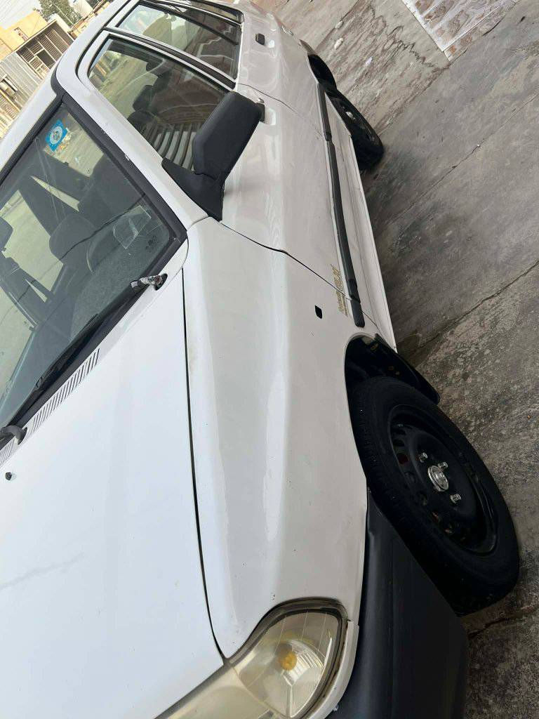 السلام عليكم شباب سايبه للبيع موديل 2011 سياره مكفوله رقم قادسيه باسمي رقمه سنويه جدد تخم تاير جديد حداديه جديده تبريد شغال سياره جاهزه من كل شيء مكينه وكير مكفولات السعر 33 وبيه مجال شراي يتصل مكان بابل الكفل‏‪***********‬‏
