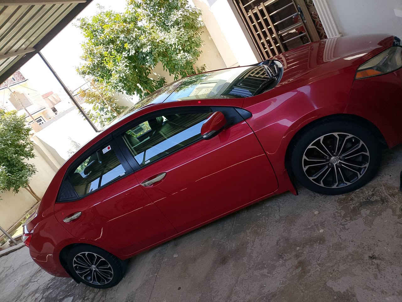 كورلا موديل 16 S محرك وكير شرط بيها بنيد وچاملغ بدون دواخل سياره حلوه وجاهزه مال جناي مناقصها  كلشي للاسنفسار ***********
