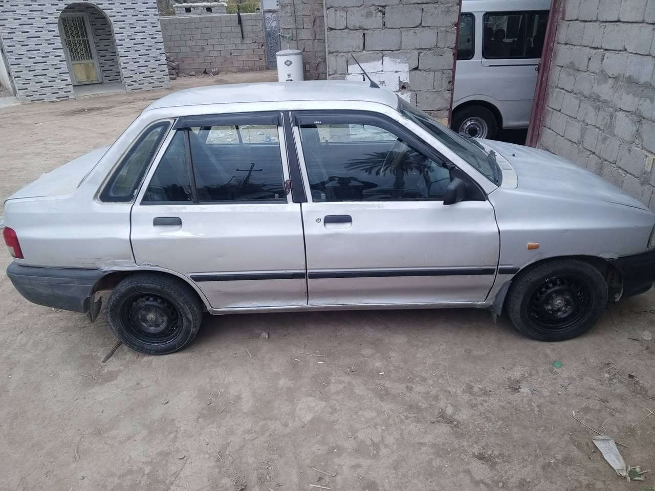 السلام عليكم سائده موديل 12 للبيع المكان الديوانيه قضاء الشاميه السياره بها كامل الغم بيت شامل الغمام ومبدل اعداديه فلنجات سياره مصلحه حزام داير مادارها السعر 24 وبيها مجال ***********
