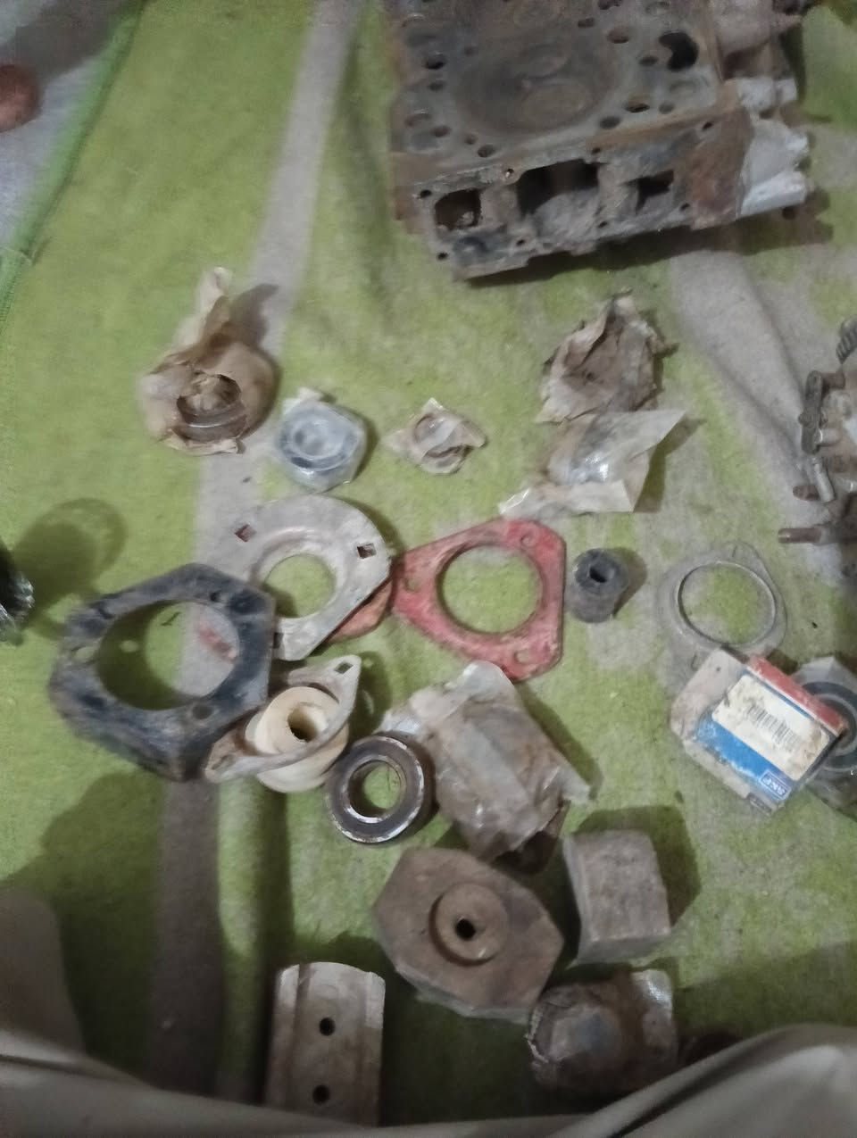 كور + طاحونه + واترك بم +بوربرينات وطباكات  حاصوده فركسن الكور شرط واتر بم شرط طاحونه شرط بس عيارات الطاحونه  للبيع


**إذا كنت صاحب هذا الإعلان وتريد حذفه لأي سبب، رجاءا أرسل رسالة إلى الدعم الفني**