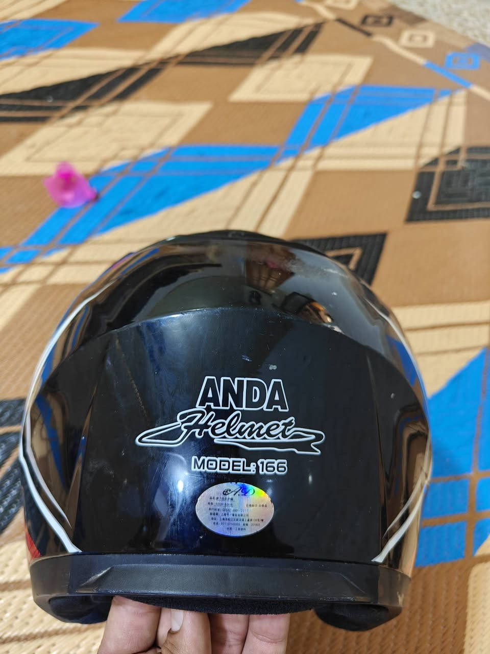 خوذه للبيع ب30 الف رقمي ***********
