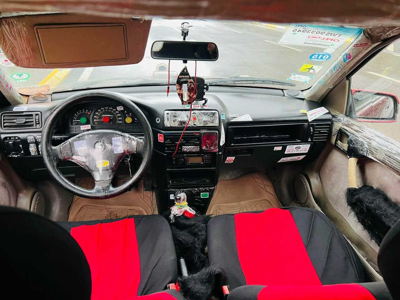 تەنها فرۆشتن 
ئۆپڵ فیکترا
مۆدێل 92 
ئاڕم پلاستیک 
مەکینەی 20
گێڕومەکینە بەشەرت 
تەقەوڕەقەی بەشەرت 
کارەبایاتی زۆرمەزبوتە 
گێچەکانی کامل ئیش دەکات 
ئاڕم ئەوەلیات موس بڕاوە بەشەرت 
ناوی لۆك لۆکە 
تاقم تایەو ویلی سپۆرتی لەژێردایە 
سیعری 26$گەڵاومعامەلەیەکی کەم
***********
***********
*********** السليمانية, العراق
