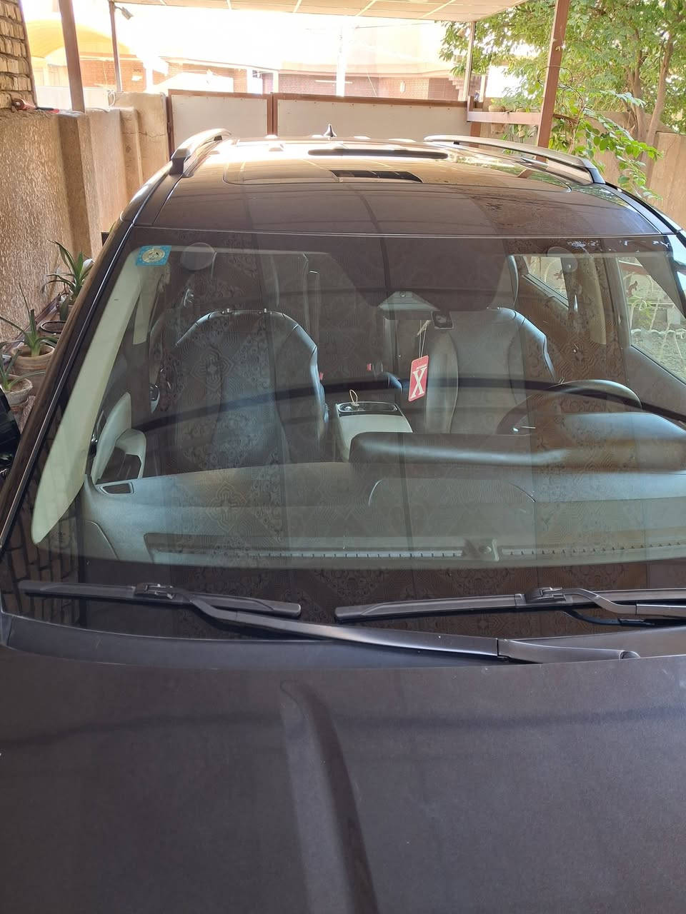 كيا كرنفال أمريكي فئة SX PRESTIGE
السعر المطلوب 315 ورقة 

لون فيلي ميتاليك وارد امريكي بدون ايرباك بدون دواخل حيث تم تبديل البنيد وتعديل قبغ الجنطة

رقم بغداد الجديد بأسمي تحويل ثاني يوم 

المواصفات: بصمة / بصمة ابواب / تشغيل عن بعد

دبل فتحة / كشنات جلد / كشنات تدفئة وتبريد الأمامية والخلفية

رادار امامي / رادار جانبي / رادار خلفي / حساس امامي 

حساس خلفي / أربعة كاميرات محيطية 360 درجة 

ستيرن تدفئة / تبريد 3 قطع مركزي / 6 سلندر 3500 

ماشية 35 الف ميل / شاشة كبيرة متصلة / شاشة دجتال

اشاير بالمري الجانبية /  تحديد مسار

قيادة الية / كشنات دبل كهرباء / بيبان كهرباء شفط 

خزن ميموري كشن السائق / مري قلاب / مري شفط

شحن وايرليس / اوتو هولد / هندبريك بصمة 

مود درايف /مصابيح الأمامية  LED / خلفي LED / بلوجكتر LED

7 راكب / كشنات قلابة / فول تحكم ستيرن 

كاميرا داخلية /  جنطة كهرباء 

بلوتوث / ABS / USB /  آبل كار بلي أوتو  

للإستفسار الاتصال على الرقم *********** أبو تبارك
