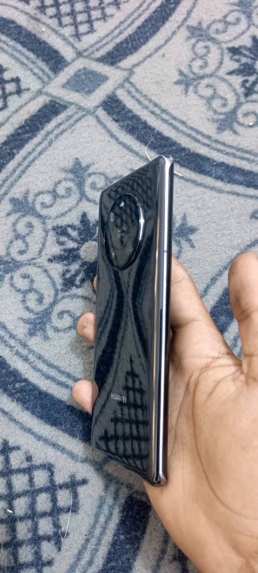 جهاز غني عن التعريف مايحتاج اشرح شي 

الخلل الوحيد البي الخط الثاني واگف والاول شغال  مامفتوح ولا مصلح  للاستفسار تواصل خاص النجف, العراق


**إذا كنت صاحب هذا الإعلان وتريد حذفه لأي سبب، رجاءا أرسل رسالة إلى الدعم الفني**