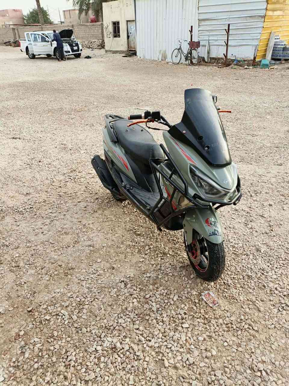 دراجه سترونگ للبيع او المراوس دراجه نضيفه ماناقصها برغي كلشي شغال بيها السعر 500 وبيها مجال


**إذا كنت صاحب هذا الإعلان وتريد حذفه لأي سبب، رجاءا أرسل رسالة إلى الدعم الفني**