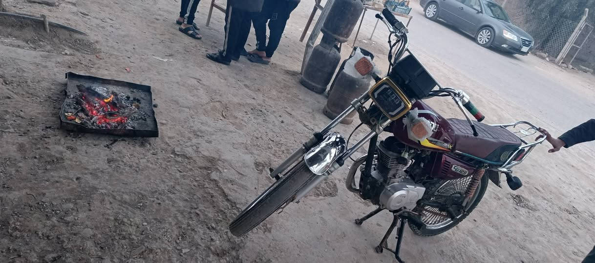 سلام عليكم دراجه تايكر موديل 20 اوراق مبدل بيها بستم ولفات بعدهي ع السحك ولفات 01 مكان بابل المسيب سعرها 425 وبيها مجال للطيبين اتصل ع رقم ***********
