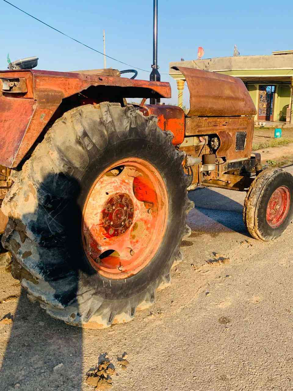 السلام عليكم مكينة عنتر(71) مكفولة كفالة عامة محرك كير اكسل كفالة كهربائيات كاملة تايرات جدد بور جديد جهاز رفع مكفول بيها سنوية بدون تحويل المكان ديالى الخالص تفاصيل اكثر اتصل وبيك خير وادلل
 ***********
*********** مكلف بالنشر
