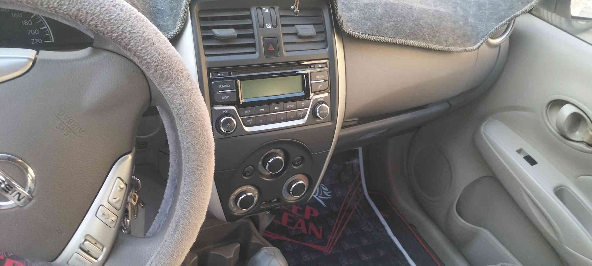 السلام عليكم
نيسان سني الهندي البليته الزركة موديل 2020 ماشية 45 الف قابلة للزيادة السيارة بأسمي من سنة 2020 عندي سعرها 110 ورقه رقمها بغداد مكاني شارع فلسطين  رقمي 
***********
