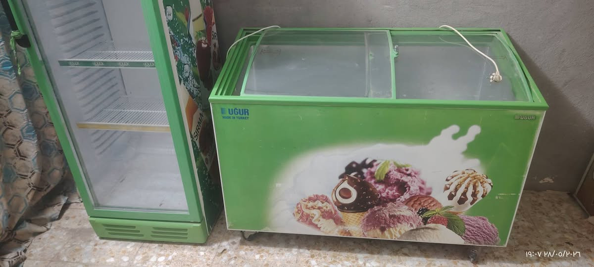 سلام عليكم متاح عارظات مالت محل توه معزل عارظات نظيفات يشهد الله شراي تعال الوحده ع 300وبيهن مجال  ***********
