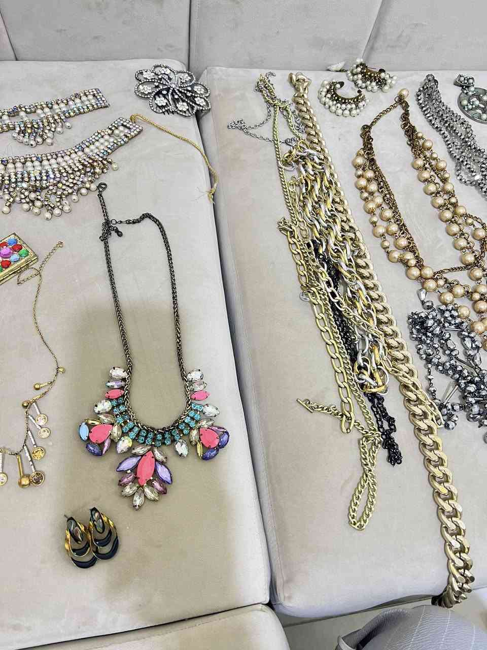 اكسسوارات باله كويت قيم والف عافيه


**إذا كنت صاحب هذا الإعلان وتريد حذفه لأي سبب، رجاءا أرسل رسالة إلى الدعم الفني**