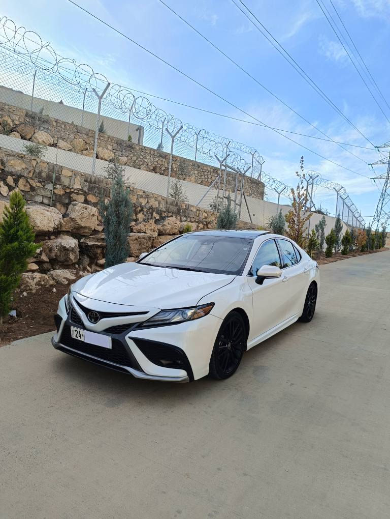 بیع او مراوسە حسب القناعە 
تویوتا کامری مدیل 2022 ماصفات 
امریکی XSE فول ماصفات محرک
4 سلندر 2.5 و بشرط 84 الف ماشی 
رقم شاسی موجود فقد بونت صبغ 
سعر 245 ورقە و بیها مجال مکان دهوک
واتساب کورک *********** دهوك, العراق
