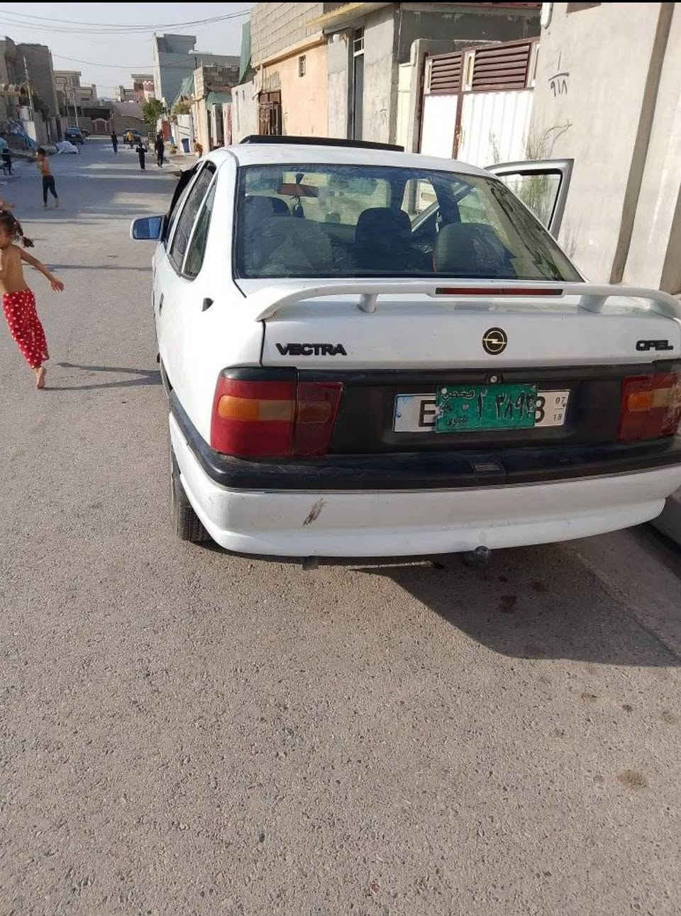 السلام عليكم للبيع حجم 20 موديل 95 عنوان موصل جانب الايمن ***********
