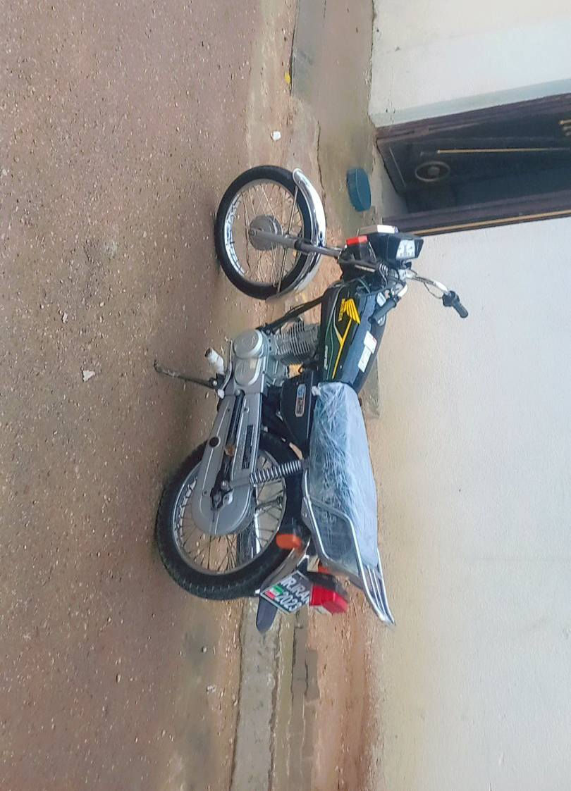 السلام عليكم دراجه اربعه كير نامه الصلي كلك كلك 
شاصي موديل 20 تعميره 2026 محرك نامه صار ١٠ إيام من شاده اله دراجه جديده وكامله شوفت عينك خير من الله 
سعره ٥٠٠ وبيه مجال لطيبين اي ستفسار تصال عى رقم 
*********** بي واتس
