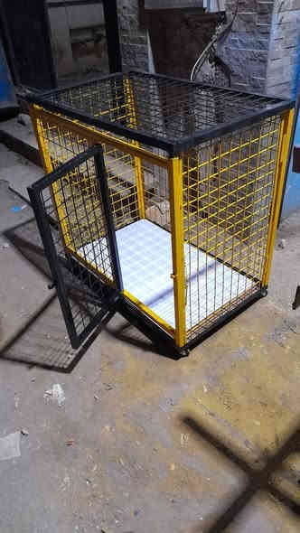 السلام عليكم شباب
يوجد اقفاص حمام وطيور جميع القياسات والانواع والاسعار تنافسية للتواصل *********** النجف
