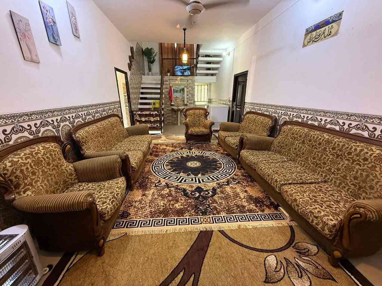 تخم للبيع عشر مقاعد السعر 160وبي مجال الرقم ***********
