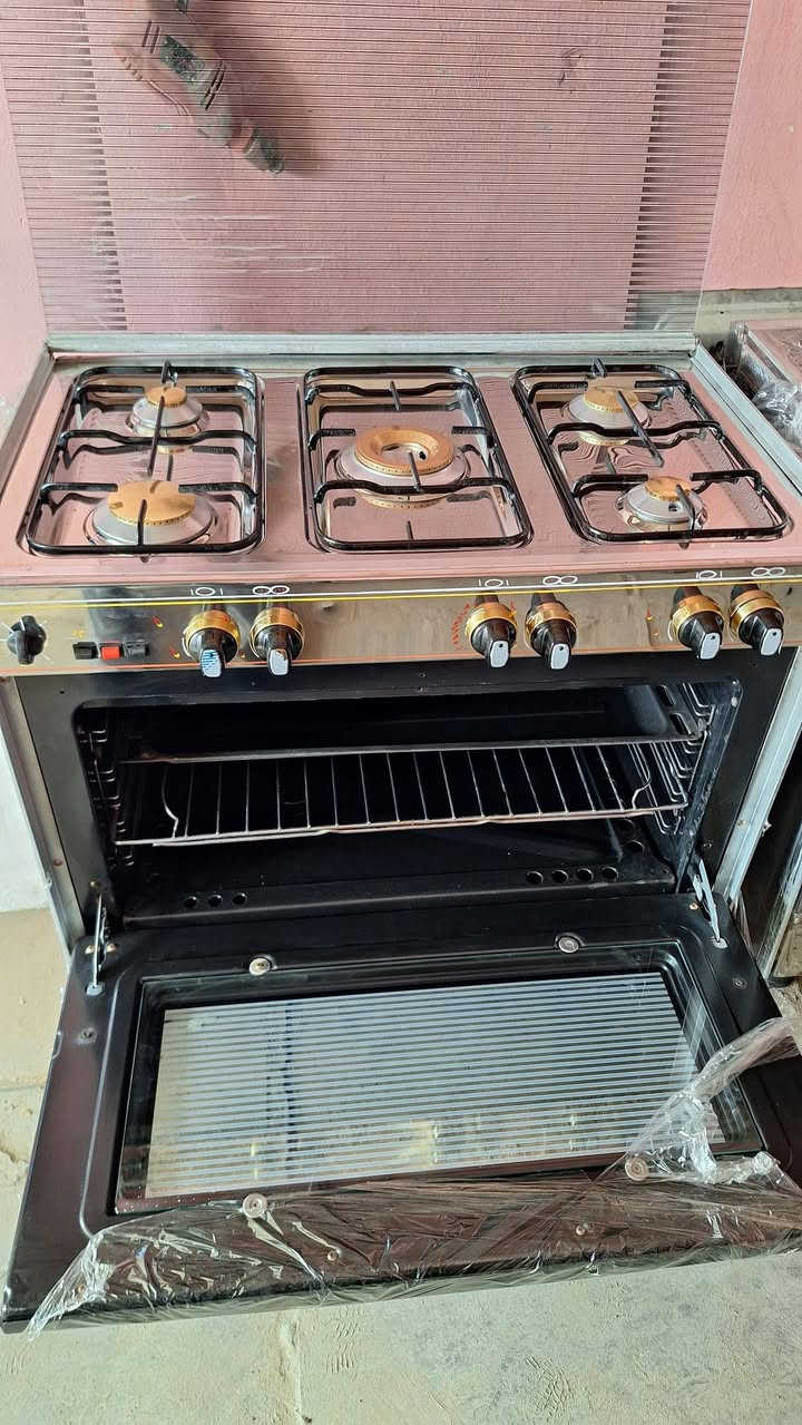 أستعمال قليل. كريازي*فريش*يونفرسل. كلشي متوفر
شرط مصري الأصلي وشرط الفحص والضمان سنه كامله ***********
حله حي الجزائر قرب صيدلية مرجان
