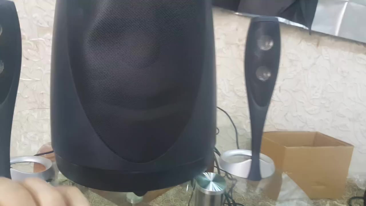 سلام عليكم مضخم صوت  ماركة هارمان صوت نقي او بيز متوفر توصيل


**إذا كنت صاحب هذا الإعلان وتريد حذفه لأي سبب، رجاءا أرسل رسالة إلى الدعم الفني**