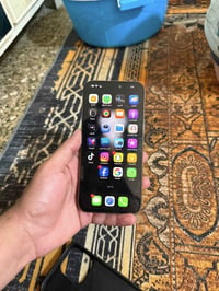 16 Pro Max جهاز نضيف جدا بطاريه 91 +عدت الدورات ٥٠٠ جهاز ما مبدل بي آي...