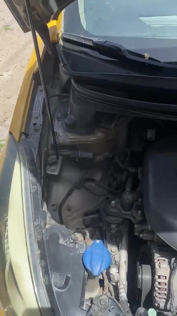السلام عليكم للبيع النترا  ١٤ امريكي بدون تبديل ايرباك مطاك ليبل كله موجود الحادث الجاملغ الخلفي فقط ومعدل نفسه محرك لاتبخير ولاتنقيص كير جيد باتري جديد تبريد جديد صار يومين من شديته تاير نص عمر رقم بغداد  السعر  ١١٠ ميه و عشره  وبيه مجال بأسمي العنوان المشتل تقاطع التموينيه قرب اسواق فدوه الهاتف  *********** خاص موجود رجاء الي مايعجبه السعر يدعيلنه بلخير محرك دوش  ١٨٠٠
