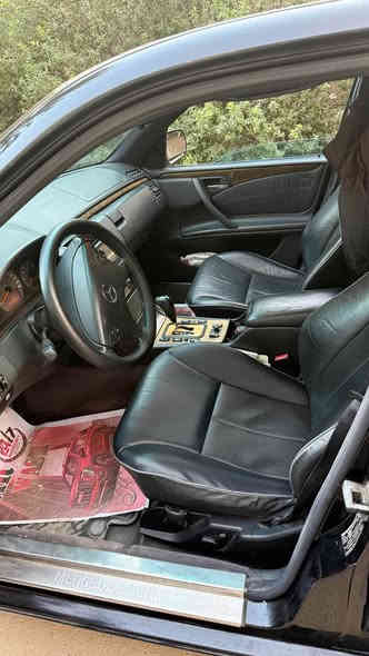 السلام عليكم ورحمة الله 

ام عيون 2001 

اسود صبغ عام 

رقم بغداد 

داخل جلد 

سلايد 

زنون 

كير ومكينه مكفولات 

تاير حدادية جديد 

مكاني بغداد 

***********

السعر 13,500 بغداد
