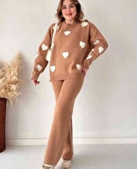 سوت نسائي صوف • فري سايز • توصيل العراق