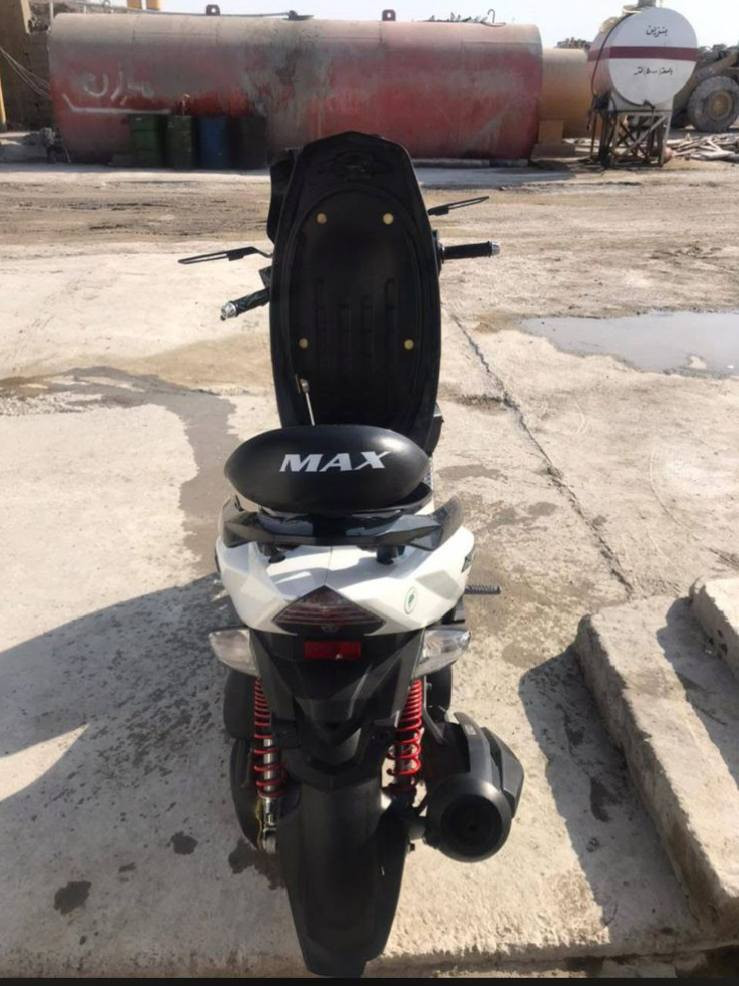 GTR
للبيع سعرها مليون الموشراي ليضل يراسل ويتفلسف مكانها الكاظميه


**إذا كنت صاحب هذا الإعلان وتريد حذفه لأي سبب، رجاءا أرسل رسالة إلى الدعم الفني**