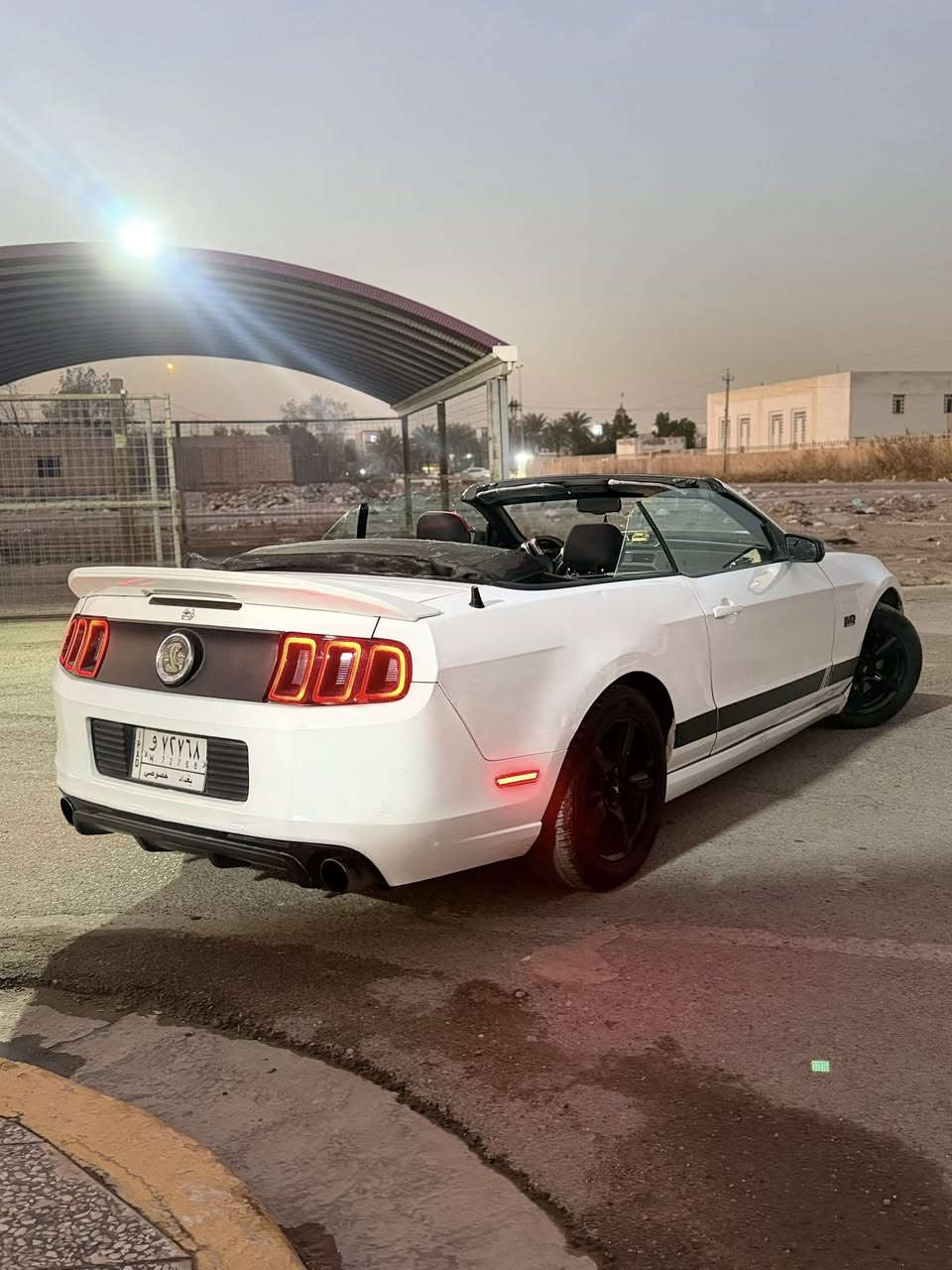 السلام عليكم
موستنك ٢٠١٣  
مكينه 3700✈️
السياره بيها ٣ قطع صبغ فقط 
لد سموك امامي خلفي 
صدر امامي خلفي نضيف 
تخم تاير نضيف 
تبريد ثلج ❄️ 
السياره جديده بمعنه الكلام وبل عافيه عل ياخذها 
مكاني بغداد حي العامل 
السعر ٨٥ وبيها مجال 

‭٠٧٧٧ ٦٧١ ٤٠٧١‬
