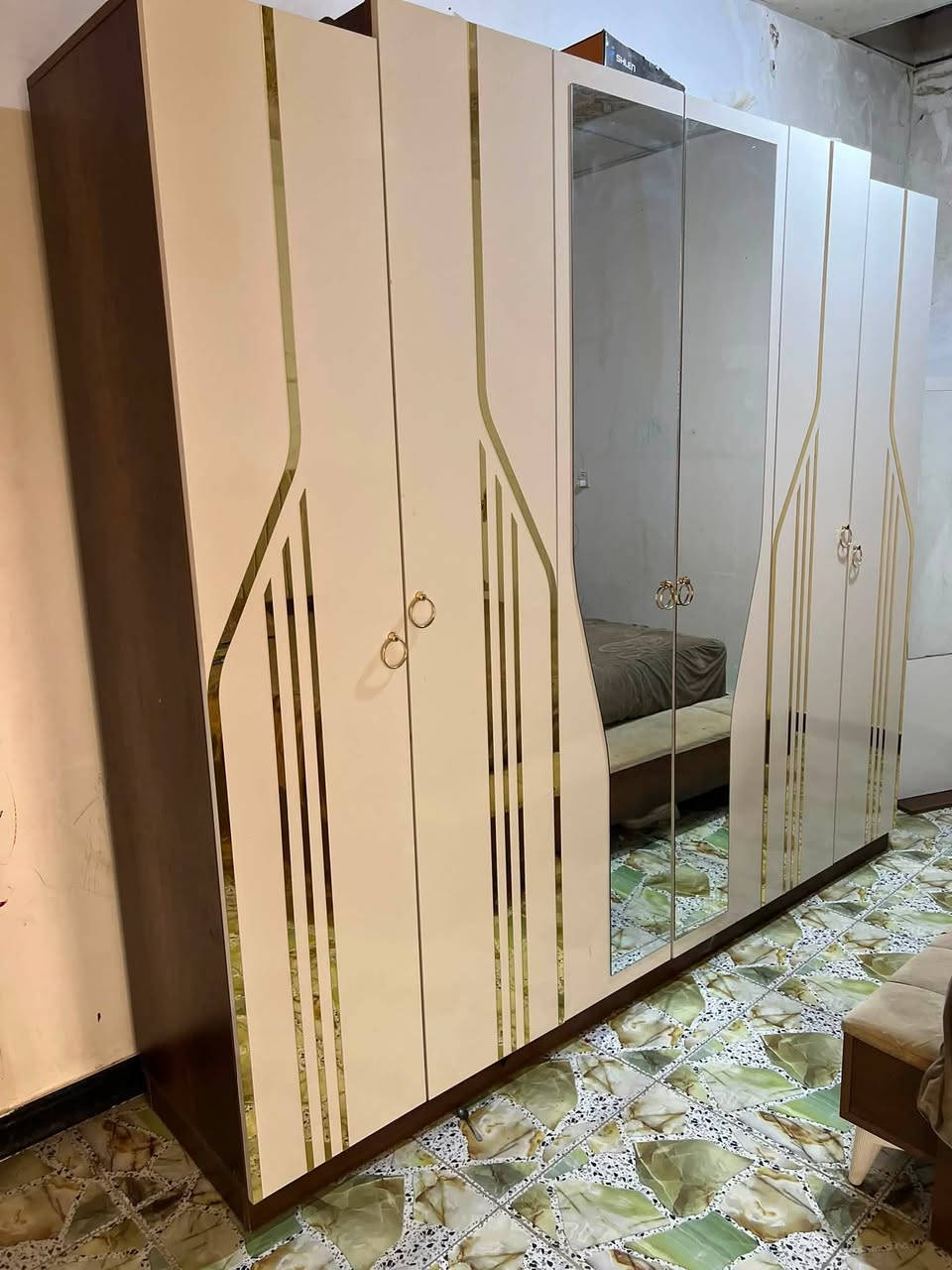 غرفتي للبيع ✨🤍

بحالة ممتازة ونظيفة جدًا، استخدام خفيف، وما بيها أي عيوب

📍للاستفسار أو معرفة التفاصيل والسعر، راسلوني على الخاص


**إذا كنت صاحب هذا الإعلان وتريد حذفه لأي سبب، رجاءا أرسل رسالة إلى الدعم الفني**