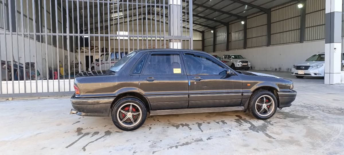 بەناوی خوای گەورەو مهرەبان 
***********سعر 29گەڵاو معامەلەیەکی کم 
فرۆشتنو گۆڕینەوە
گڵاند 63مۆدیل 91ئاڕم پلاستیک سۆران بەشەرتی ئەوەلیات  مەکینە 63بەخ گێڕومەکینە بەشەرت   سڵایتە  ئاوێنە کاڕەبای    چوار جام کارەبایە  کورەکراوە بۆجوانی    چوار ویلو تایی نوێ    لێدراو براوە وەرگەڕاو بەشەرتە   گاعیو ناوگاعی تازە تێگیراوە   تەنزیلو سەماعی نوێ   بەرگەکوشنی نوێ    کارەبای هەموگیانی بەشەرت  شوێن کۆیە كويسينجاك, أربيل
