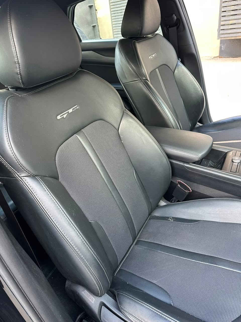 كيا K5

وارد امريكي 

موديل 2022

فئة Gt line

السيارة فول عدا البانوراما

محرك 1600 توربو 👌👍👍

بصمة تشغيل +بصمة ابواب+ بصمة صندوق 

تحديد مسار + كروز سرعة

رادار امامي ( توقف ذاتي)

رادار جاني ( نقطة عمياء)

رادار خلفي ( توقف ذاتي)

نظام auto Hold

كشنات كهرب + كشن جلد حفر شعار Gt

اشارة ترحيب عن الاقتراب 

منظومة زينون اصلي 

هاندبريك بصمة

4 انظمة قيادة 

شاشة كبيرة تدعم الكار بلي

شحن لاسلكي 

تبريد منفصل 

السيارة ماشيا 30 فقط 

الضرر بوند مبدل فقط وصورة الضرر منزلها بالمنشور🚫💯

رقم جديد + سنوية جديدة + هزة جديدة

السعر 173✅✅✅


**إذا كنت صاحب هذا الإعلان وتريد حذفه لأي سبب، رجاءا أرسل رسالة إلى الدعم الفني**