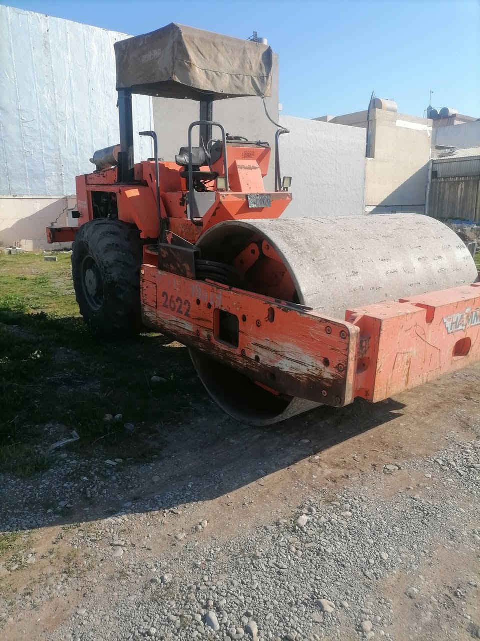 ٢٠٠١.    ***********.    ***********
