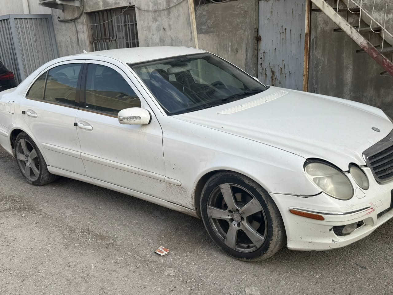 مارسدس 2006
رقم شمالي سليمانيه بسمي
السياره متروكه
 يحتاجلها ترتيبات محوره 
كير ومحرك بطه تشتغل 
خير 
السعر رقم 1 رد تلقائي

من الله الاستفسار 
***********
