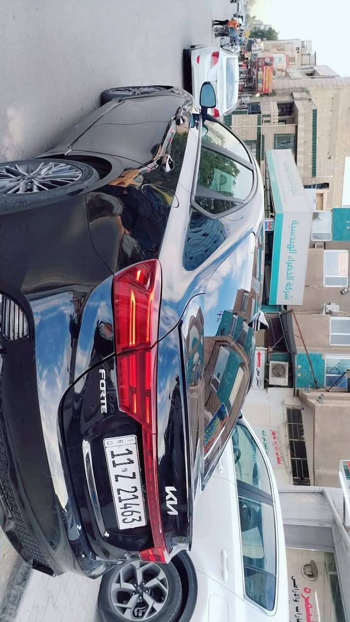 كيا فورتي 2023 فول مواصفات ما عدى الفتحه أحدثها بنيد حادث سطحي بدون دواخل سطحي فقط سياره والبنيد مبدل أصلي بلادي وباقي السياره مكفولة من كل النواحي أخت الزيرو ماشيه 55000  ألف فقط السعر 150وبيها مجال بالعافية على الياخذها تلفوني *********** بغداد, العراق
