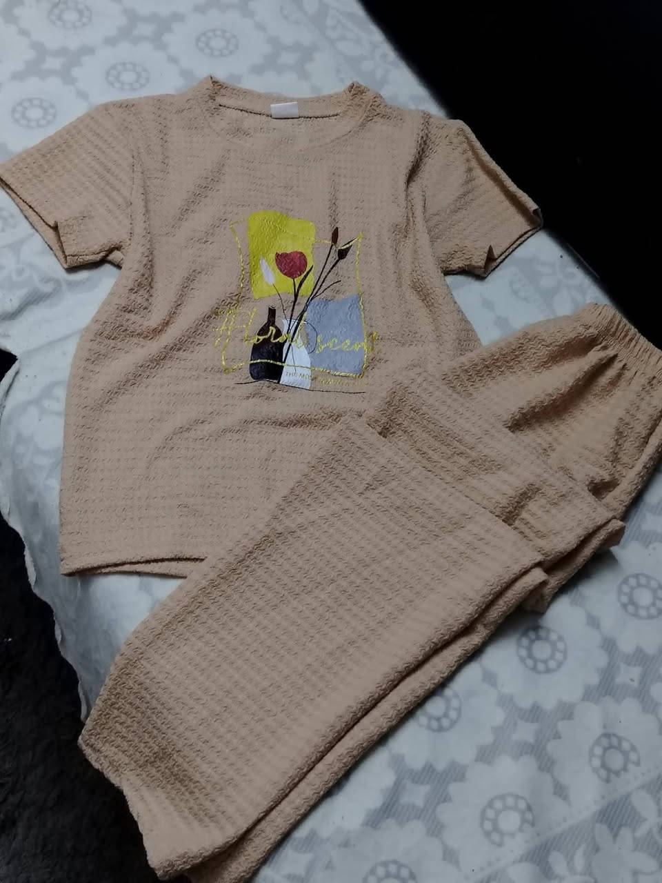 #كل #هذا #لجمال ب٦ فقط  😍😍😍
#سوت بناتي يجننن
#قماش درجه اولى #لحد عمر ٩ سنوات
متوفر خدمه توصيل لجميع لمحافضات 😍😍😍


**إذا كنت صاحب هذا الإعلان وتريد حذفه لأي سبب، رجاءا أرسل رسالة إلى الدعم الفني**