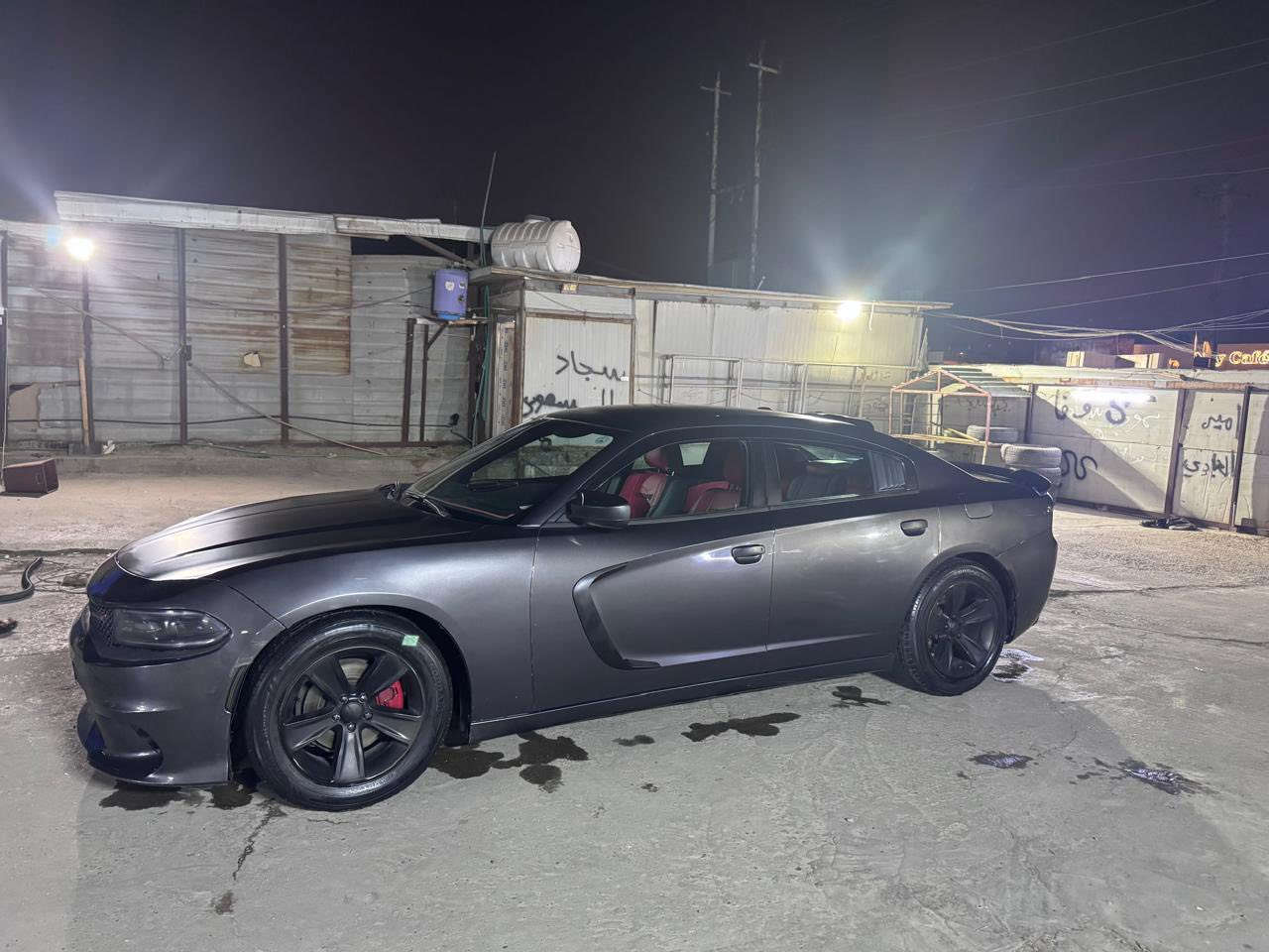 جارجر موديل ٢٠٢١
لون فيلي
ماشية 113 الف كيلو
رقم اربيل
مكينة ٣٦٠٠
كشنات جلد - احمر
دشبول و دواخل كاربون فايبر
صدر كامل جديد قبل سبوعين شديتة
دبات تحكم
حساسات
كاميرا
شاشة وسط
 جاملغ السايق و البنيد حادث من امريكا 
 السيارة بسبب الشخوط بيها صبغ اكثر من مكان  ( اني صابغها و تصوير اثناء الصبغ عندي)
بارد مال تحميل بالقمارة فوك صفحة السايق
الي عندة حساسية من الصبغ لا يتواصل ويايا
الي مقتنع بوضع السيارة اهلا و سهلا والسعر مناسب 
بالنسبة للصبغ الي بيها
السيارة كاعدة ومابيها اي نقص
مكينة و كير كاملة مكملة
***********
