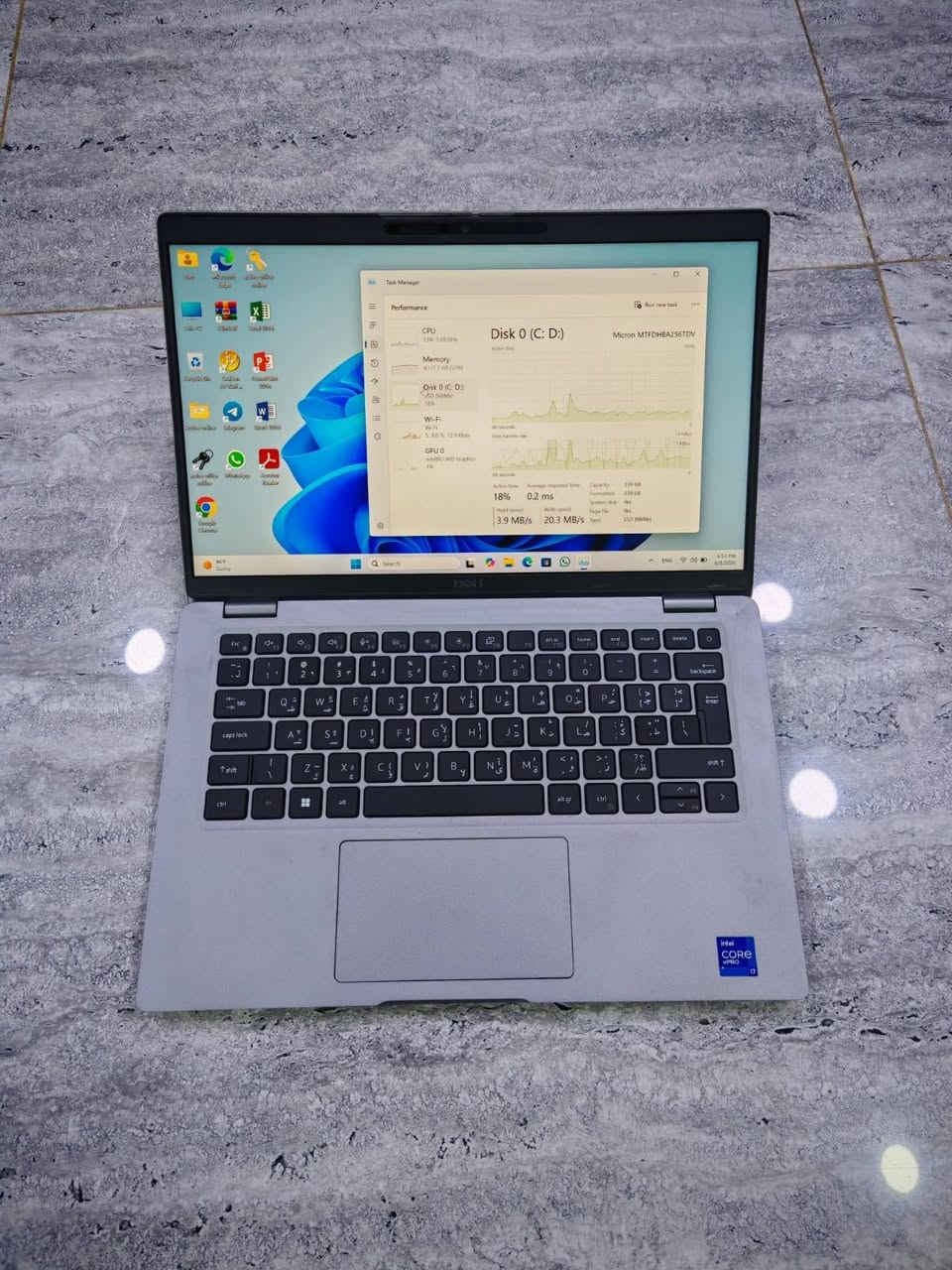 Dell Latitude 5421(شاشة لمس) 

🔹 المعالج: Intel Core i7 الجيل 11 فئة H

🔹 الذاكرة العشوائية: 8GB DDR4 قابل للتطوير

🔹 التخزين: 256GB SSD NVMe قابل للتطوير

🔹 كارت الشاشة: Intel Graphics مدمج

🔹 الشاشة: 14.1 FHD (لمس) 

السعر 450 الف شامل توصيل وملحقات


**إذا كنت صاحب هذا الإعلان وتريد حذفه لأي سبب، رجاءا أرسل رسالة إلى الدعم الفني**