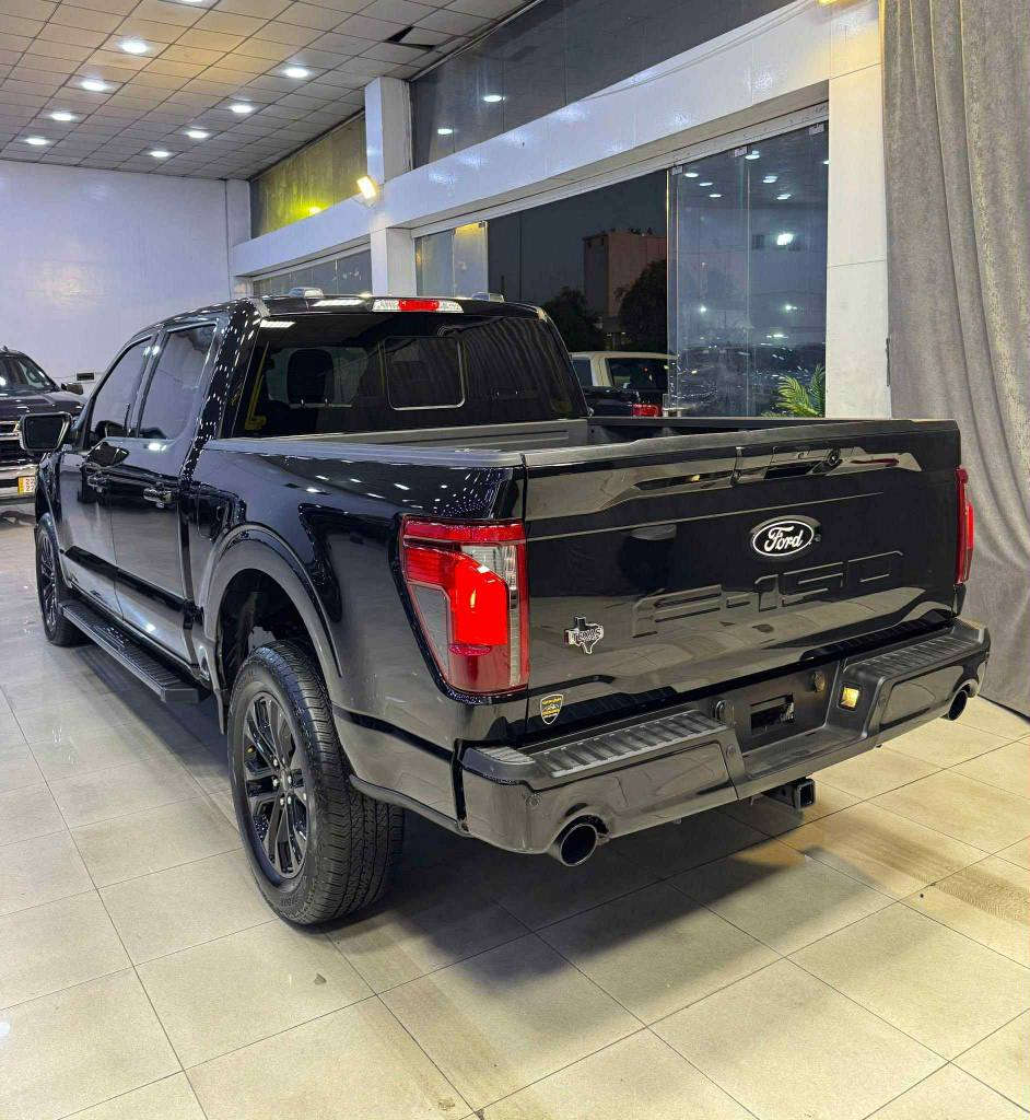 فۆرد F150 
مواسەفاتxlt
شاشە گەورە گێڕ ئەرز(تەیارە)
پێنج کامێرا ڕادار٣٦٠دەرجە 
ئۆتۆ برێک ئۆتۆ هۆڵد
کوشن گەرم سوکان هیتەر
ڕاداری خەتی جادە 
سەیارەکە ١١٠٠٠میل ڕۆشتوە سەنەوی تا ٢٠٣٠تازەیە
دوو پەڵە بۆیاخی هەیە پێش و دوای کەپسە
سەیارەکە زۆر تازەیە و زۆر خاوێنە
سعری:٤٠٥٠٠$ چوار دەفتەر و پێنج ورەقە و مەعامەلەیەکی کەم
ژ.موبایل:*********** السليمانية, العراق
