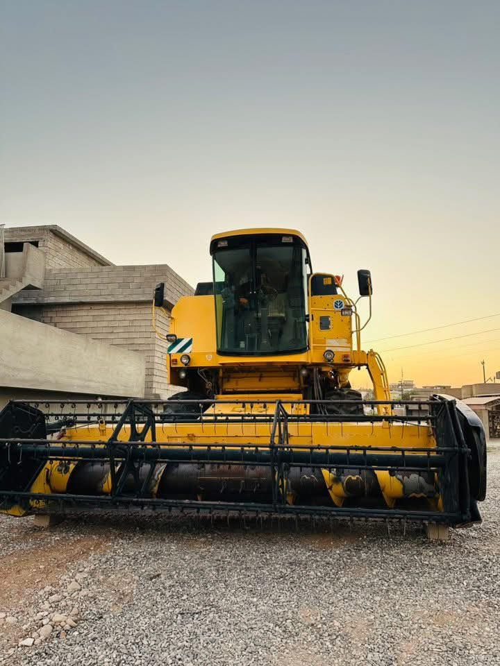 للبیع حاصودە نیو هلیدی مودیل 2004ده بل درام هايدرو تبله 15فوت ٥بلم  لحيم كسر مابيه نضيف ***********
