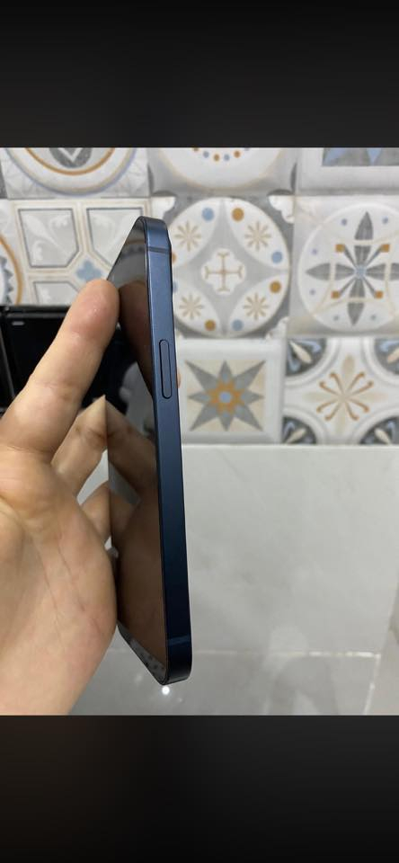 السلام عليكم ايفون ١٣ العادي لون حلو ذاكره ١٢٨ جهاز وتر نضيف وكلشي ممبدل بي شرق اوسط مو أمريكي جهاز لوك نضيف شرط الفحص بطاريه ٧٧ بلاديه ممعلايه بلاديه كله بلادي لا مفتوح ولا ملعوب بي شرط الفحص سعره ٤٢٥ جهاز وترشرط عنوني مدينة الصدر ***********
