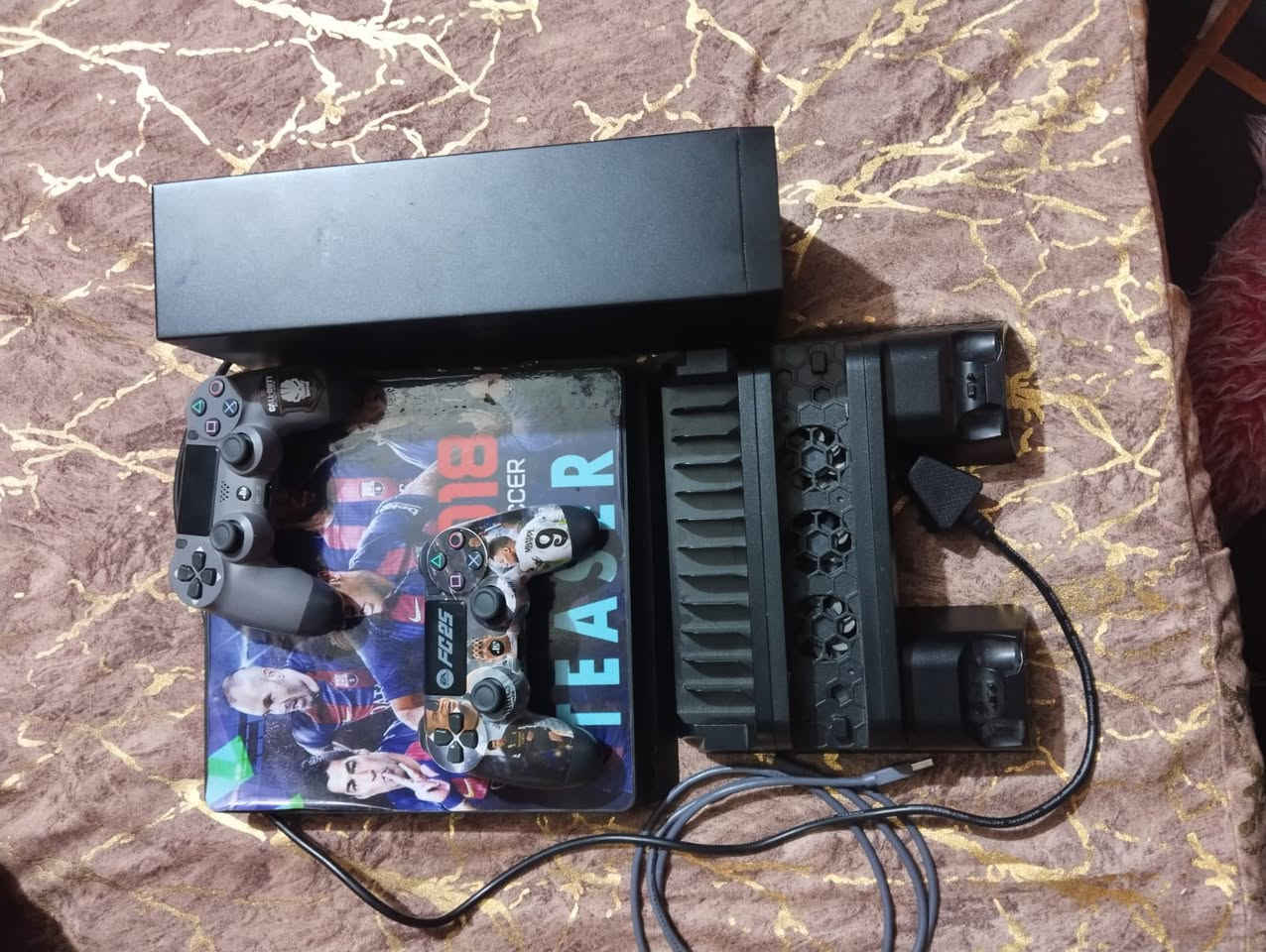 سلام عليكم
بلي ٤ مستعمل ذاكرة وان تيرة اصدار 12.9 ستاند بلي بي ثنين يدات شغالات ١٠ لعبة بي و مهكر و عادي تكدر تسوي مو مهكر يده وحده اصلية ويا يوبي اس نضافة ٩٠/١٠٠ موشم يده موشمه همين سعره ٣٥٠ و بي مجال التوصل على الخاص او على رقمي ***********
