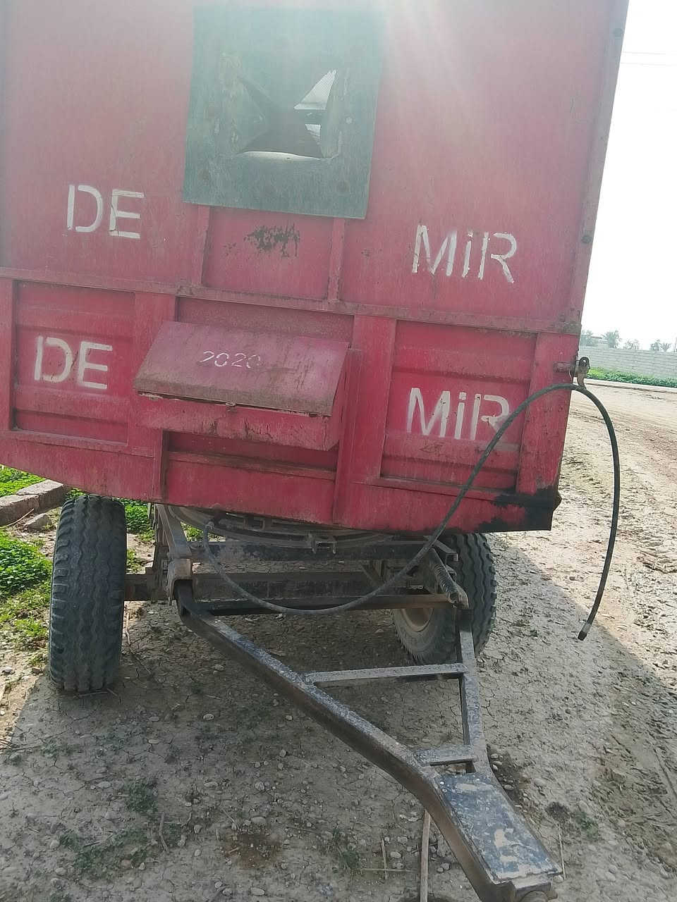 تبانه للبيع عربانه عداد 2 نضافت التبانه و العرباين 100/80

‏‪0770 858 4719‬‏
‏‪0780 797 1962‬‏
