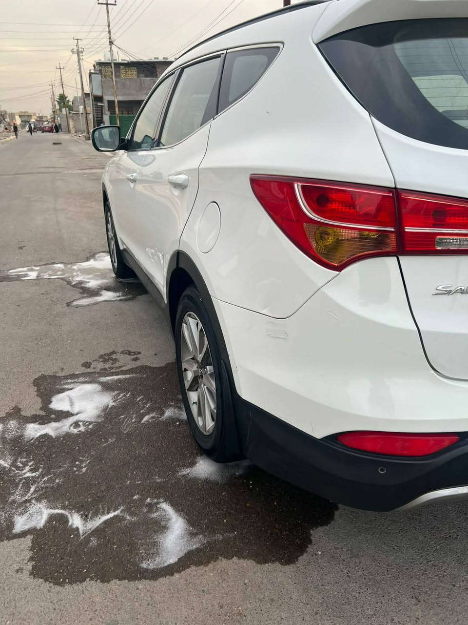 سلام عليكم سنتافي موديل 14 خليجي محرك 2400 رابعه سلندر تخم تاير جديد ثلاث قطع تبريد 🥶 سياره 7راكب بيها طخه بل جاملاق الأيسر فقط بيع او مراوس حسب قناعه مكاني بغداد ***********
