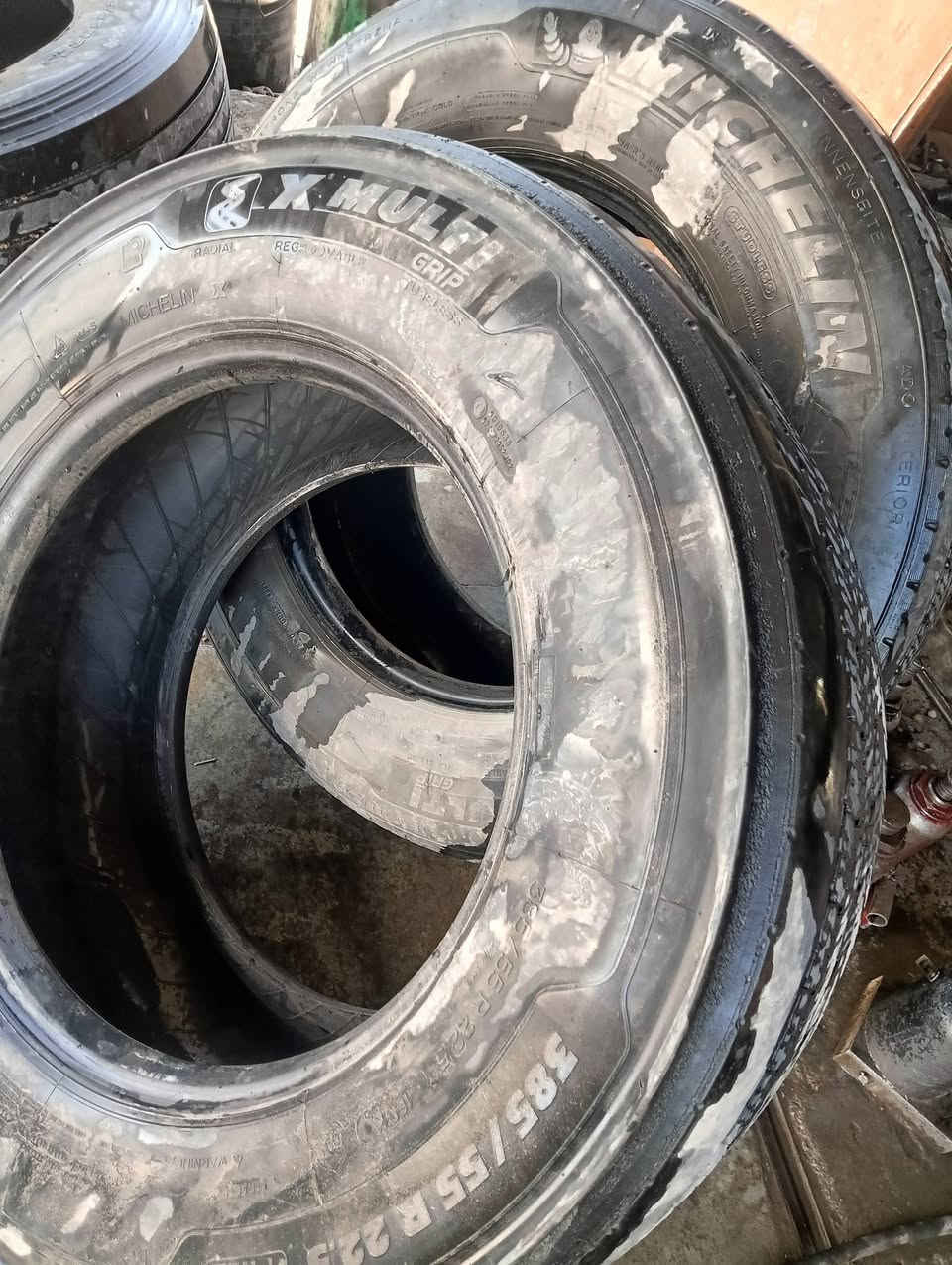 زوجين بالون385 إنتاج 24و24قاط
+زوج بالون 55مشلن ابو الدب للبيع
السعر اتصل***********
