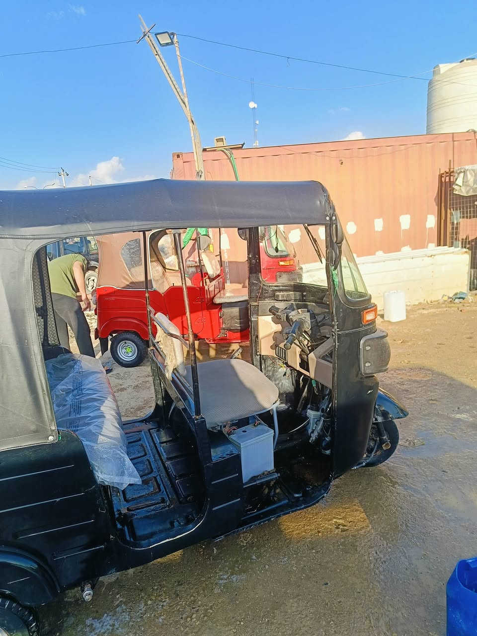 سلام عليكم تكتك البيع 17وراق كامله الترقيم تكتك معمره تعمير مال جناي قطرات خياس  مابيه ولا معجون مكاني نهروان تكتك نضيفه ***********
