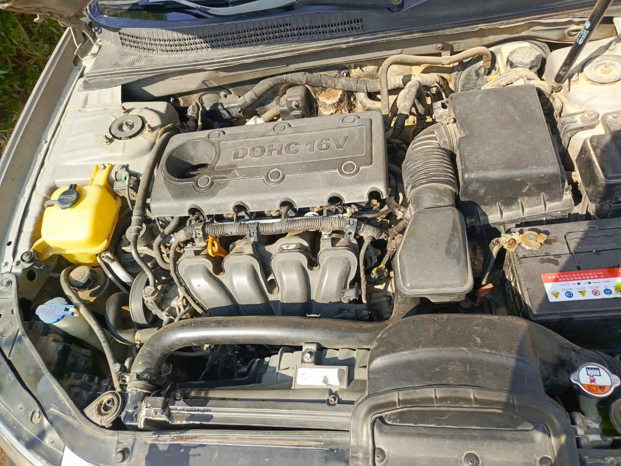 السلام عليكم عندي سوناتا مقدس موديل ٢٠٠٩ خليجي مكينه ٢٤٠٠ وكير وتبريد خير من الله حادث جاملغ خلفي فقط مصبوغه حزام حداديه ٧٠ ٪اي استفسار اتصل على رقم *********** مكان سياره كربلاء طوريج
