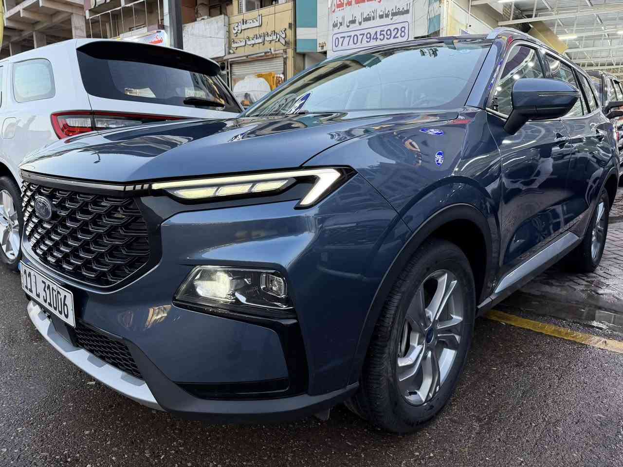 فورد تيروتري 2025 امبانت ضمان شركه القاصد 
بحاله ممتازه جدا عداد13 الف كيلو شامل ضمان 5 سنوات
بصمه جلد شاشه كامره تشتغل رمونت حساسات خلفيه
تبريد امامي وخلفي فول زنون  ولدات سايد بريك كهربائي 
رادار جانبي لون مميز رقم بغداد
العنوان
بغداد الوزيرية 
معرض الوزيريه لتجاره السيارات
وكيل معتمد من فورد القاصد
مقابل قاعه الريان للاعراس 
 السعر 27500 عراقي @أبرز المعجبين 😎💪😎🥰💪😎🥰 -سيدعلي ***********
البيع فقط نقد
